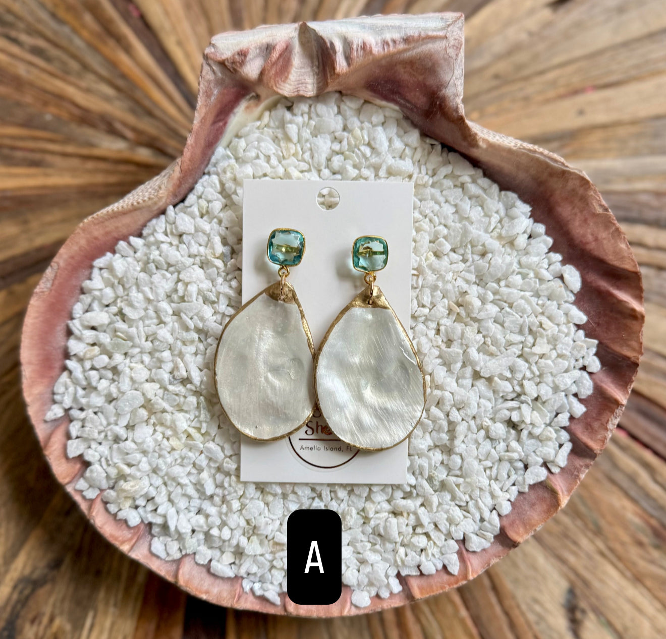 Aqua Gemstone Oyster