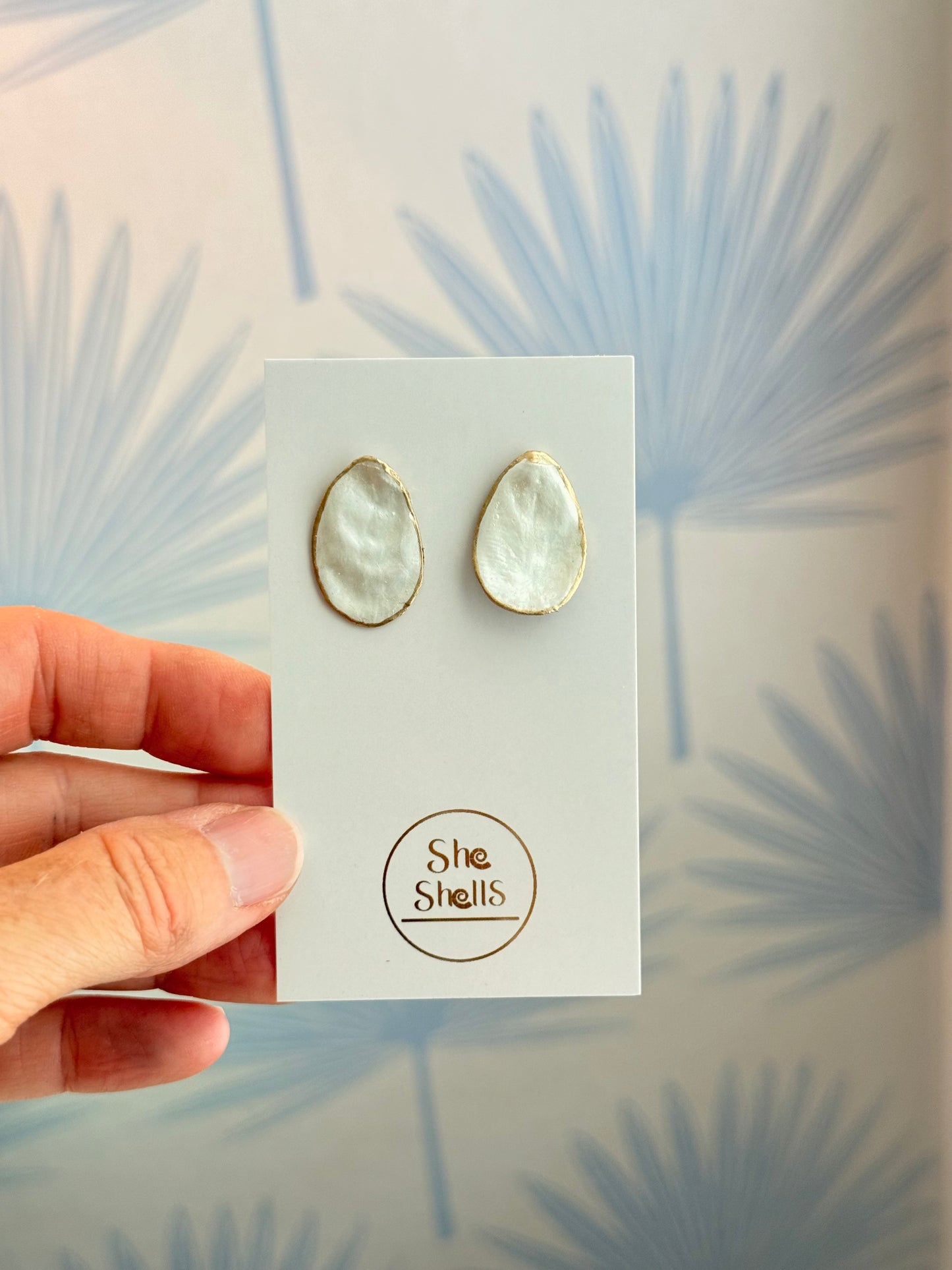 Mini Oyster Studs