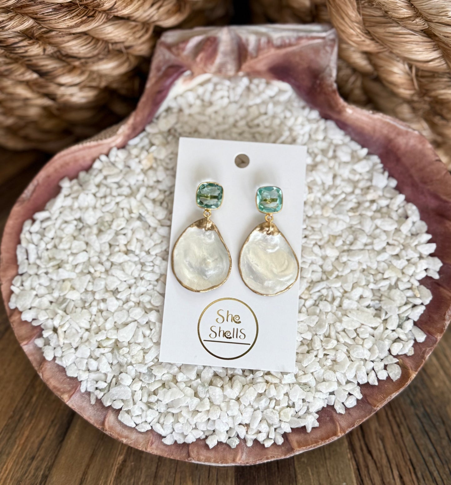 Aqua Gemstone Oyster