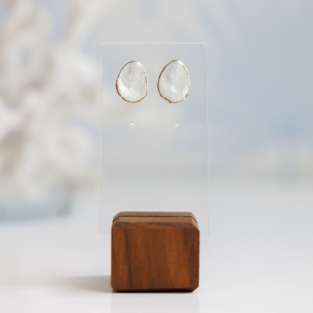 Mini Oyster Studs